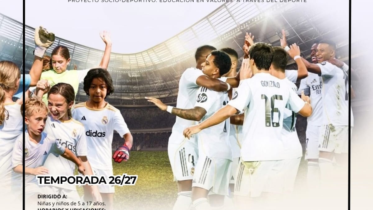 Cartel informativo sobre las becas de fútbol de la Fundación Real Madrid en Navalcarnero para la temporada 2026/27, dirigidas a niños y niñas de 5 a 17 años
