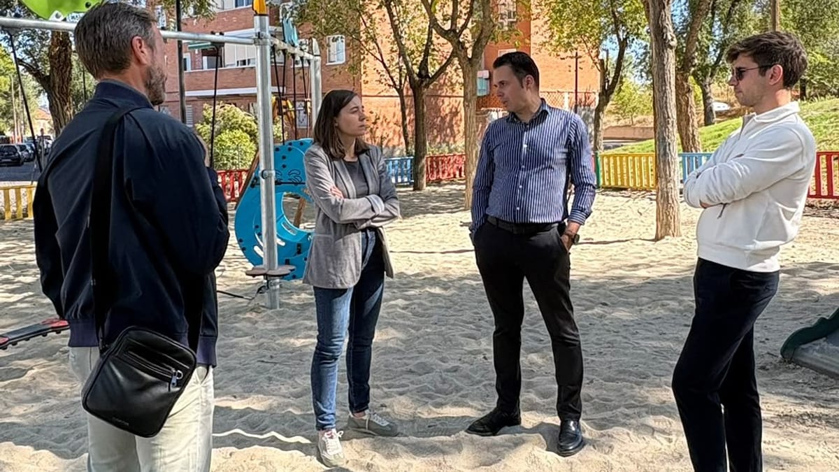 Nuevo columpio instalado en el parque de Vereda del Prado de Ciempozuelos