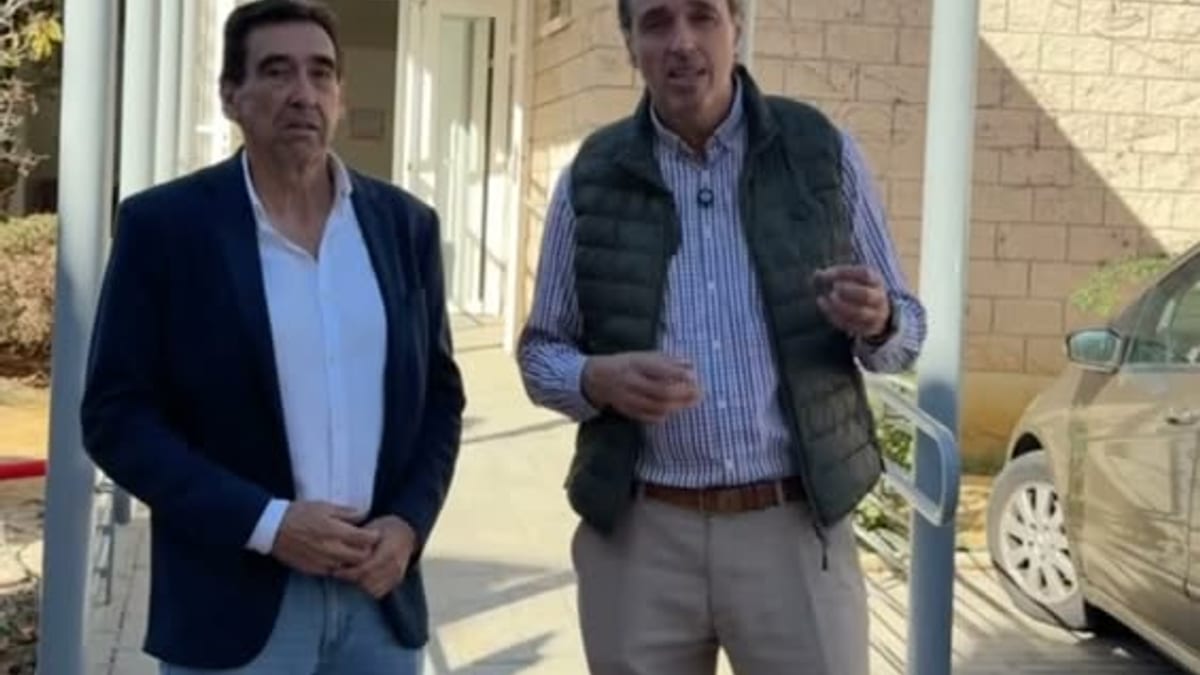 Nuevo espacio acondicionado de Servicios Sociales e Igualdad en Sevilla la Nueva con placas fotovoltáicas instaladas
