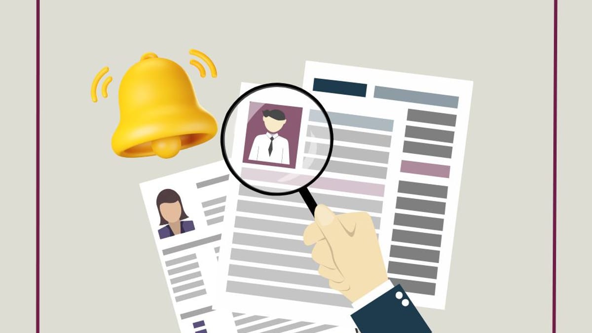 Cartel de la Agencia de Colocación del Ayuntamiento de Navalcarnero con información sobre ofertas de empleo