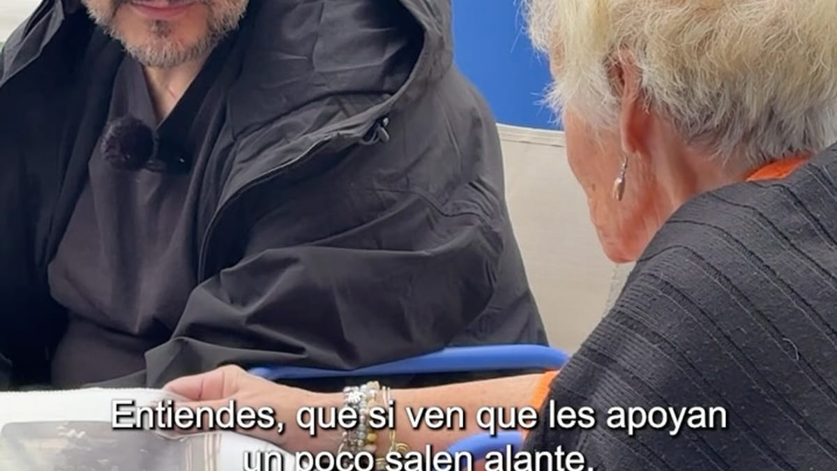 Sesión del proyecto Sentémonos en Oviedo para la participación ciudadana en Capital Europea de la Cultura 2031