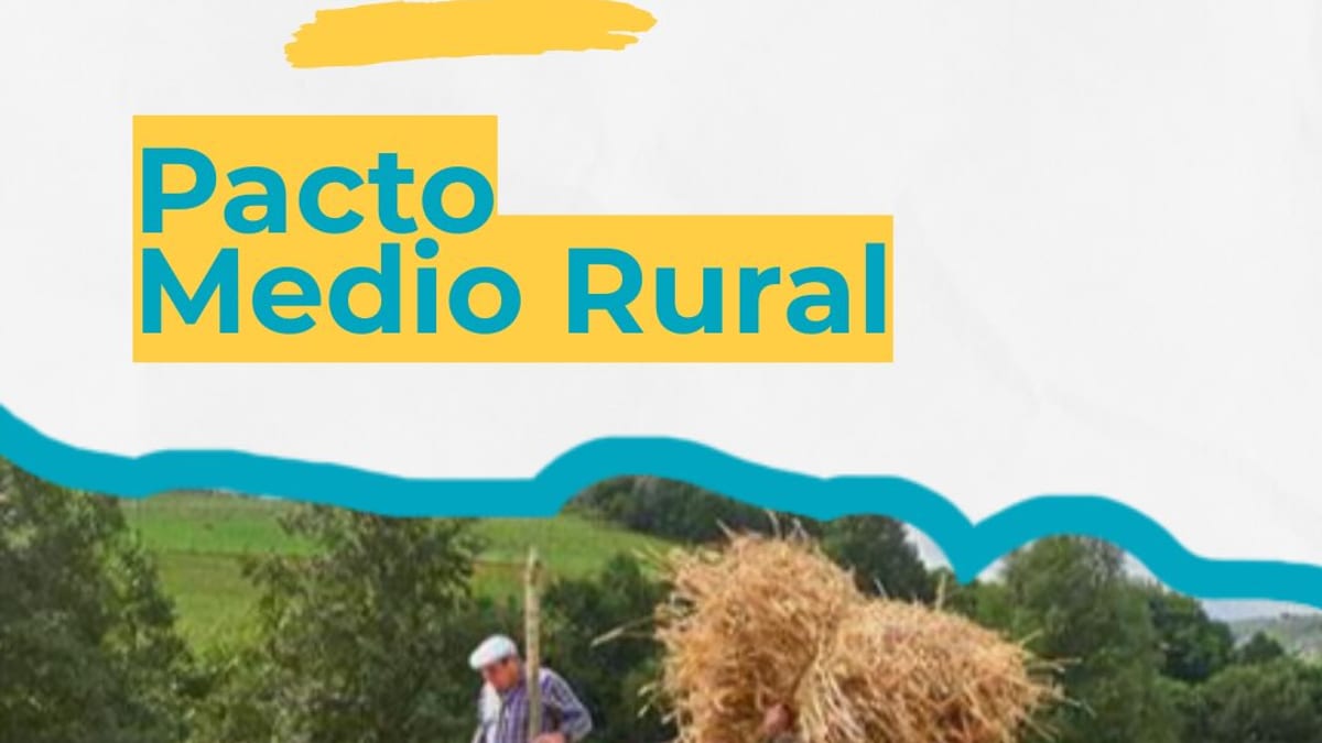 Cartel del Pacto por el Medio Rural del Gobierno de Asturias destacando las iniciativas para impulsar el campo asturiano