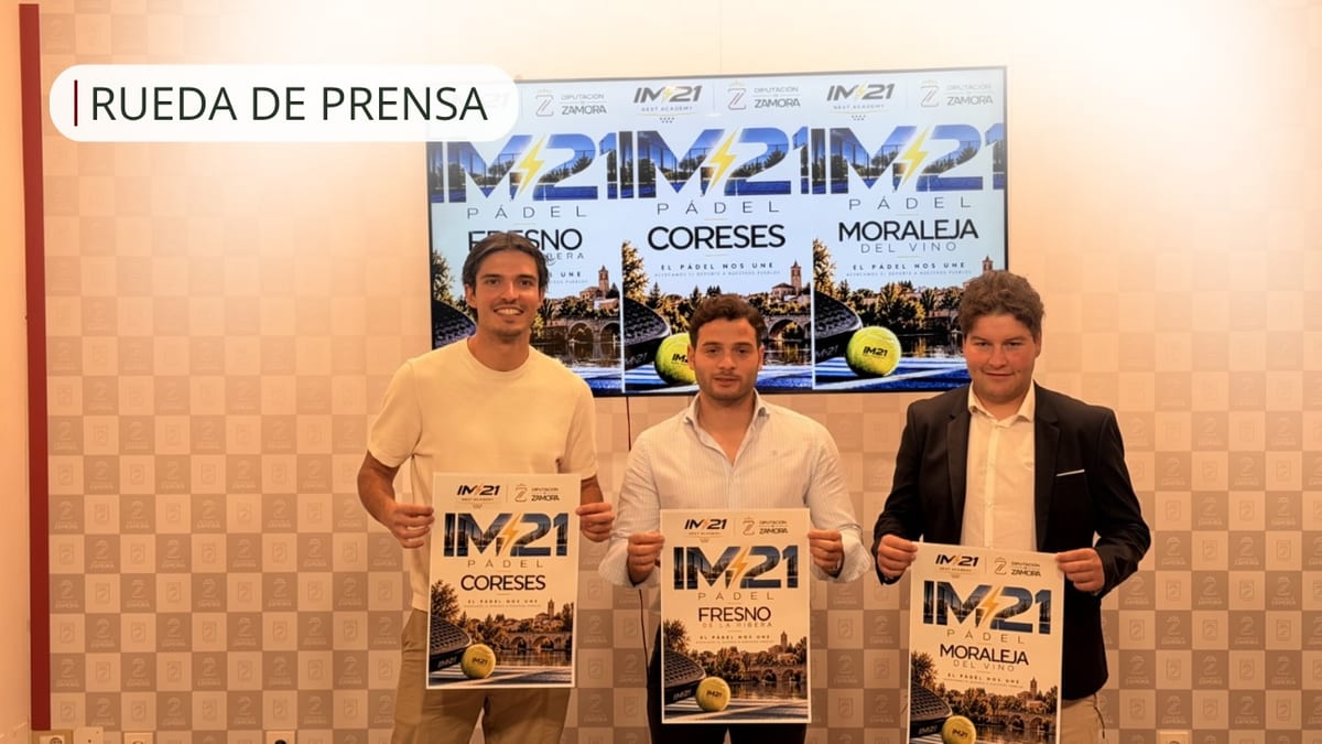Presentación del proyecto IM21 Pádel de la Diputación de Zamora con el diputado de Juventud y Deportes Juan del Cantó Sevillano