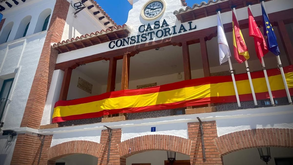 Sesión del Pleno del Ayuntamiento de Pinto debatiendo política fiscal municipal