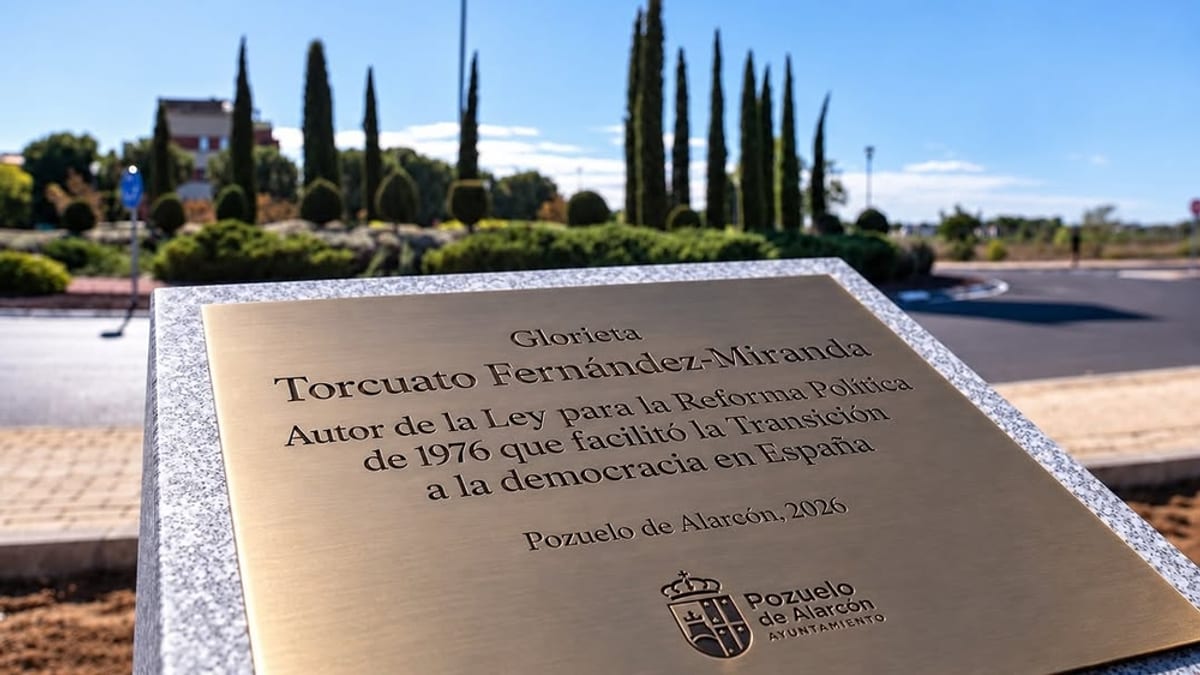 Glorieta Torcuato Fernández-Miranda en Pozuelo de Alarcón, espacio dedicado al autor de la Ley para la Reforma Política de 1976