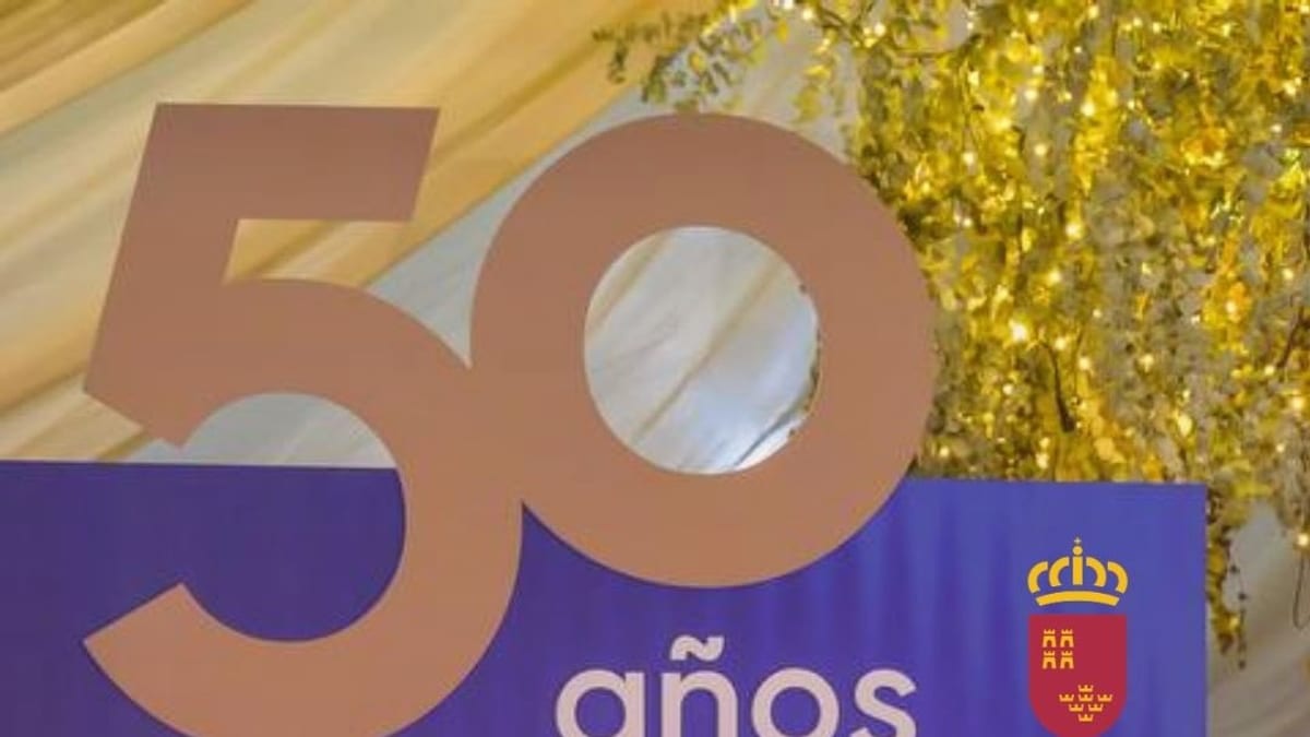 Acto de clausura de la XXXVII edición de los Premios de la Construcción con el presidente López Miras en el 50 aniversario de Frecom