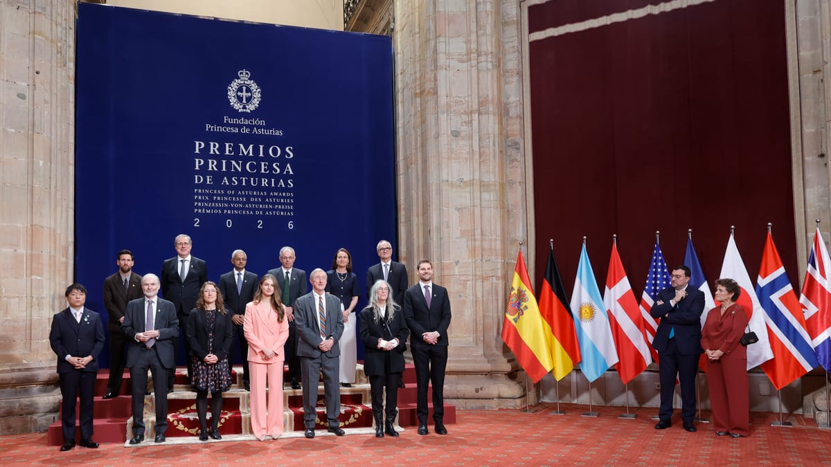 Cartel oficial de los Premios Princesa de Asturias 2026 con el logo de la Fundación Princesa de Asturias