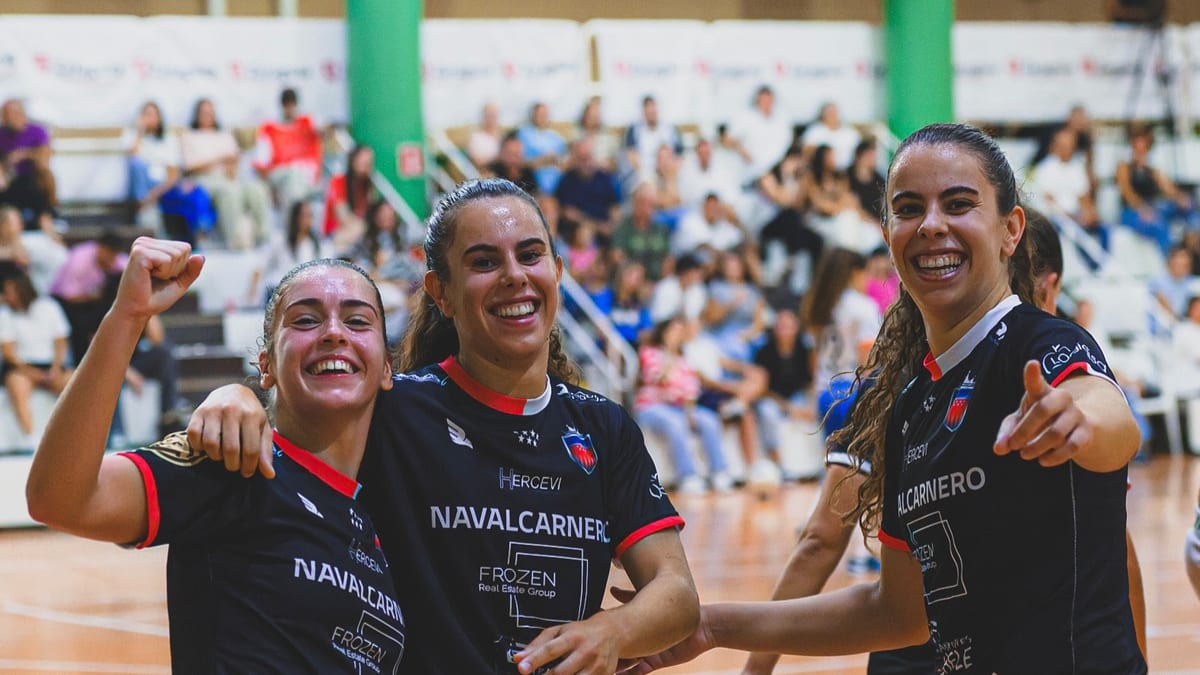 Uniformes del equipo Frozen Navalcarnero, representante de la ciudad en Primera Iberdrolafs