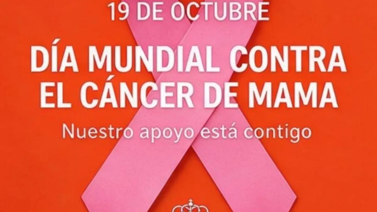 Cartel del Día Mundial contra el Cáncer de Mama 19 de octubre con mensaje de apoyo desde Protección Civil Navalcarnero