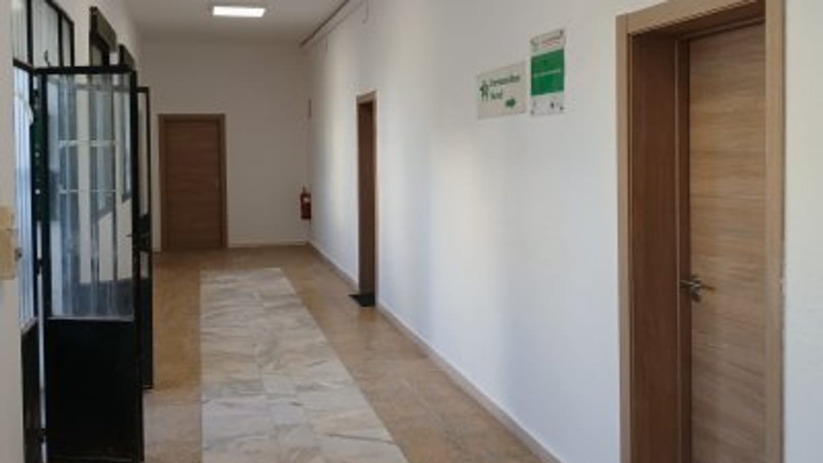 Locales renovados de la planta baja de la antigua Maternidad de Badajoz