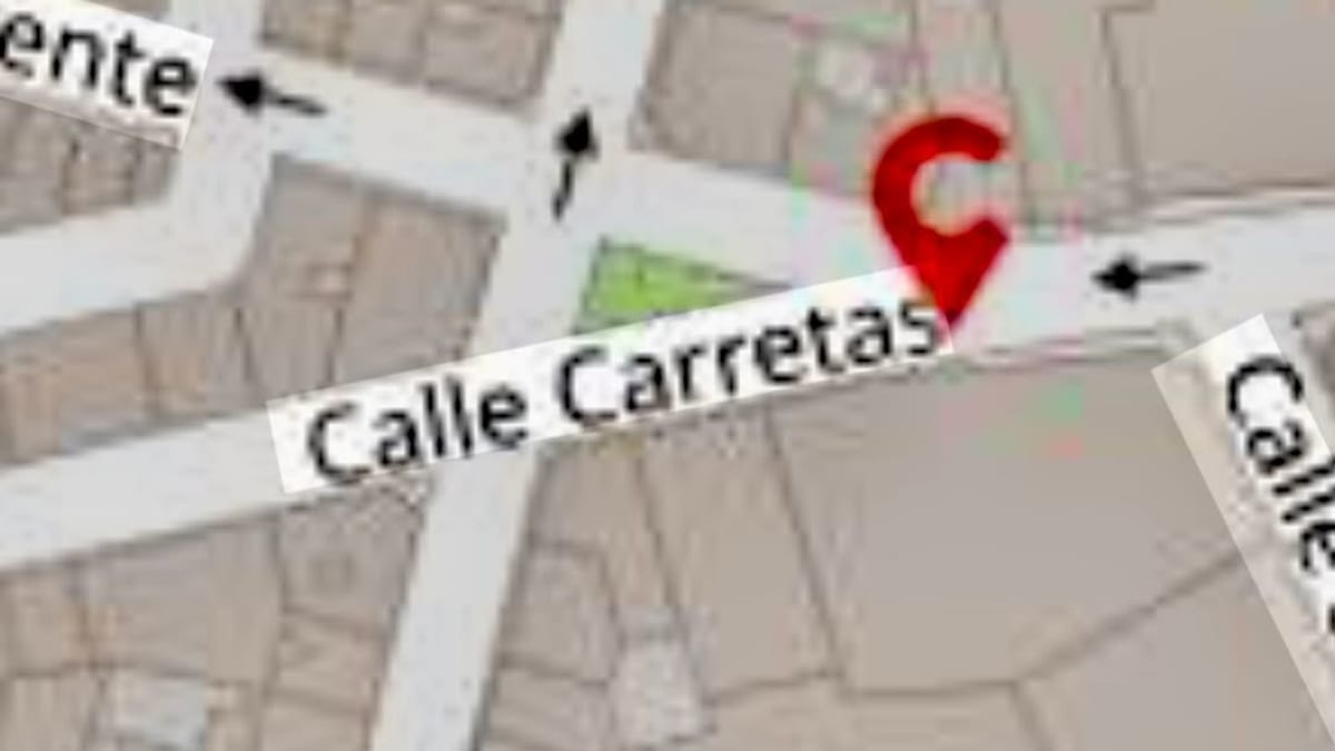 Cartel informativo del Ayuntamiento de Talavera de la Reina sobre cortes de tráfico en la calle Carretas