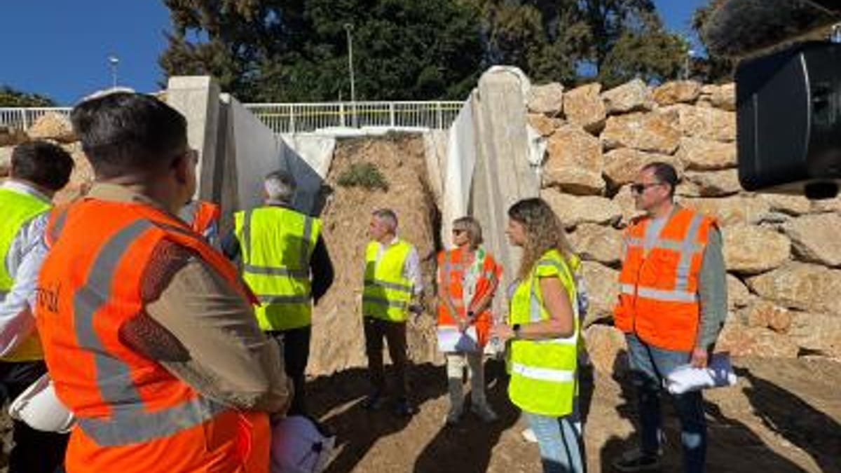 Obras de reparación de los márgenes del barranco de Picassent