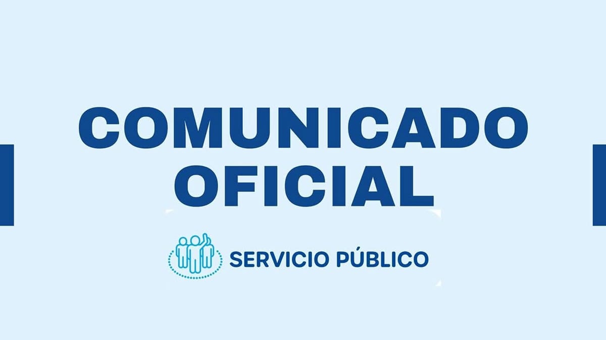 Cartel informativo sobre restricciones de tráfico en calle Escobedos, Alcalá de Henares