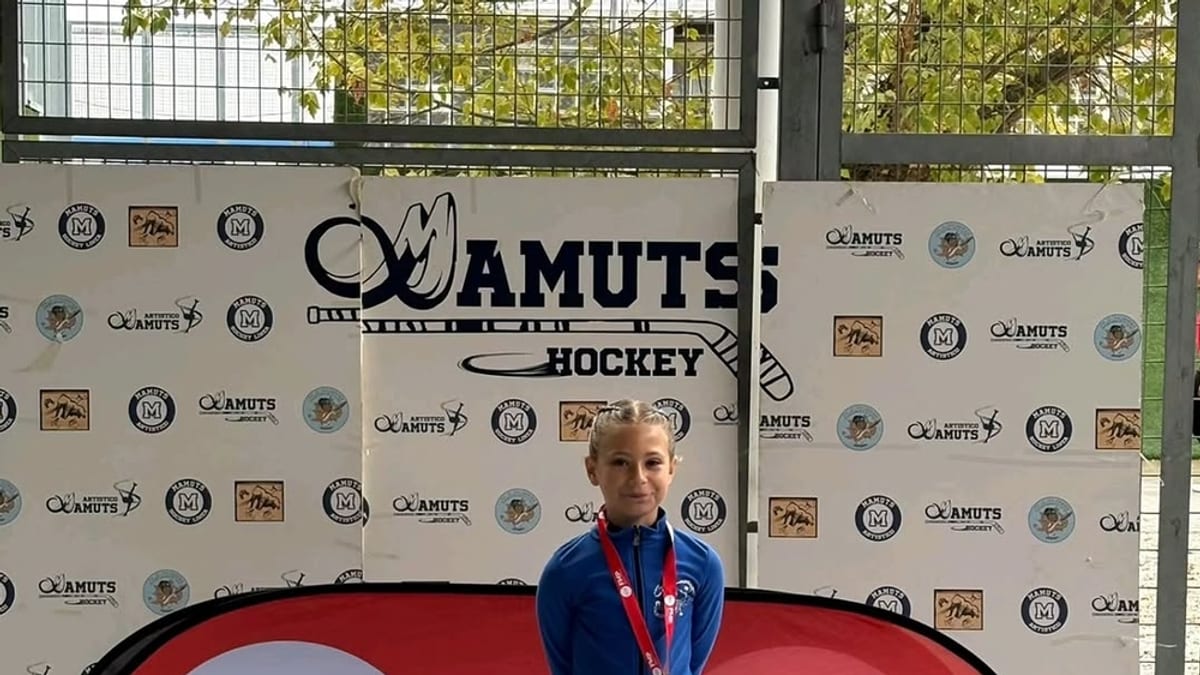 Participantes del 4º Trofeo FMP de patinaje artístico en el Polideportivo Municipal de Villaverde de Móstoles