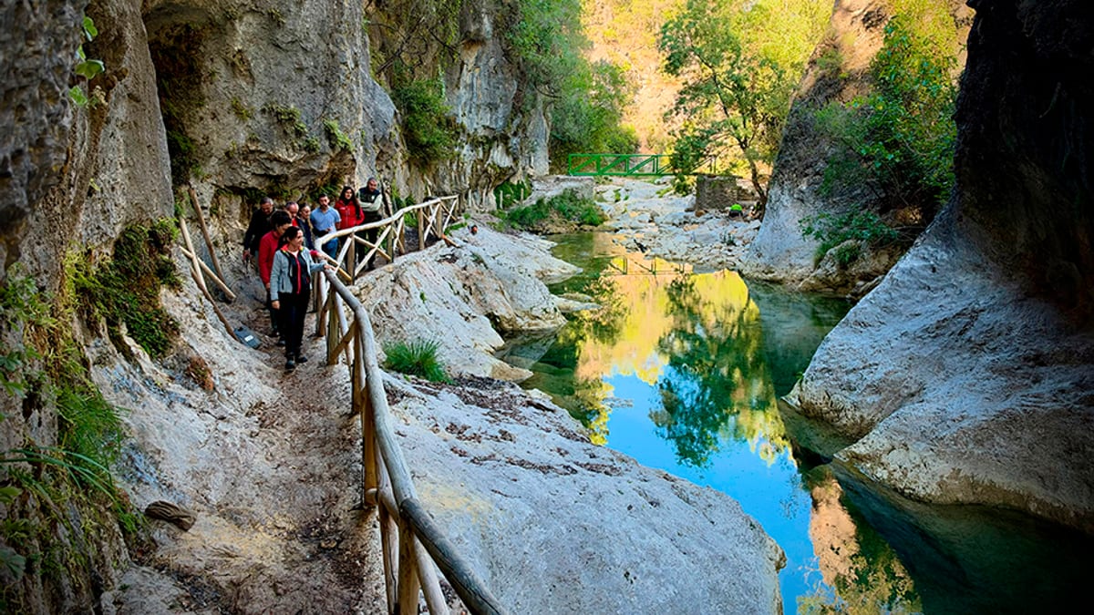 Vista del río Borosa en el Parque Natural Sierras de Cazorla, Segura y Las Villas, Jaén