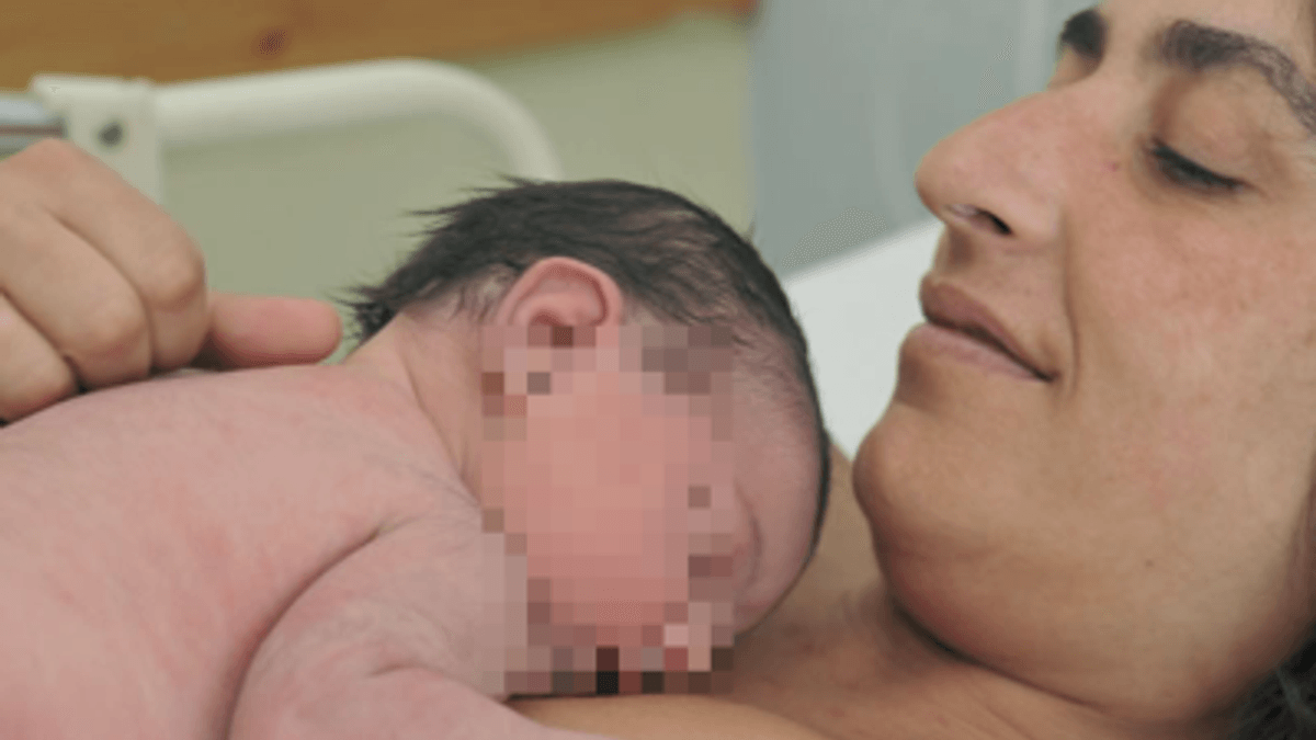 Imagen de archivo sobre programas de salud infantil y apoyo familiar