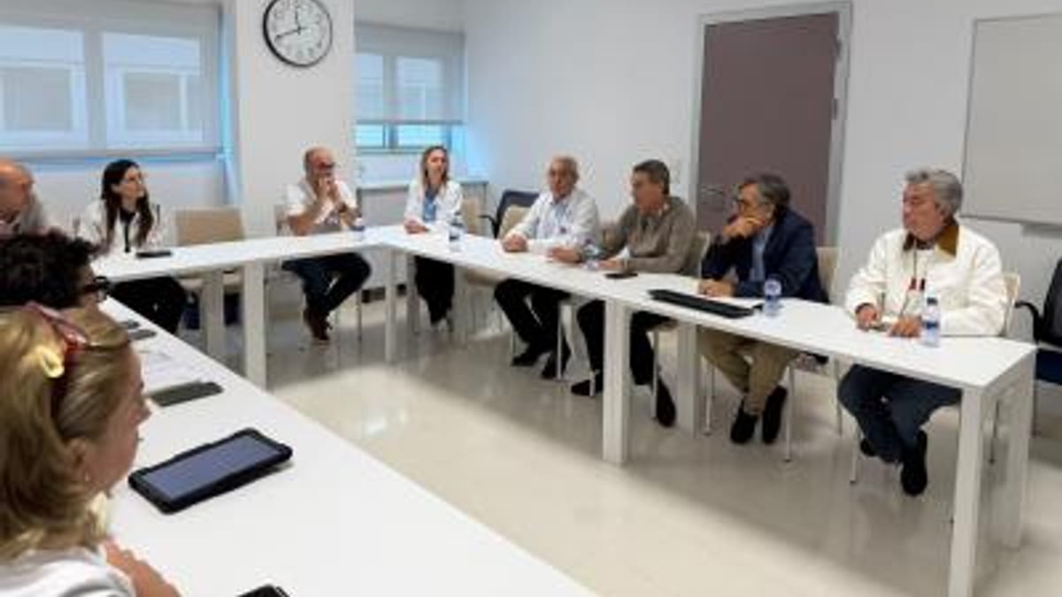 Reunión de la Conselleria de Sanidad para evaluar la recuperación de servicios sanitarios tras la dana Adam