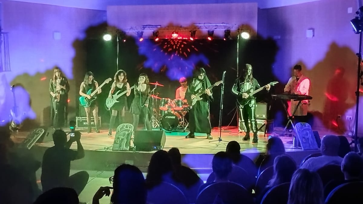 Cartel de la Semana Terrorífica en La Morana de Huelva con programación de Halloween del 29 al 31 de octubre
