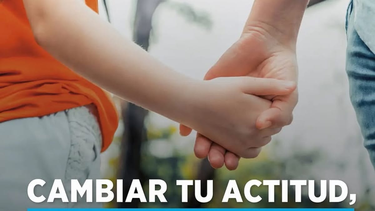 Cartel del Día Nacional del TDAH con el lema 'Cambiar tu actitud, cambia su futuro' y mensaje sobre apoyo a personas con trastorno por déficit de atención e hiperactividad