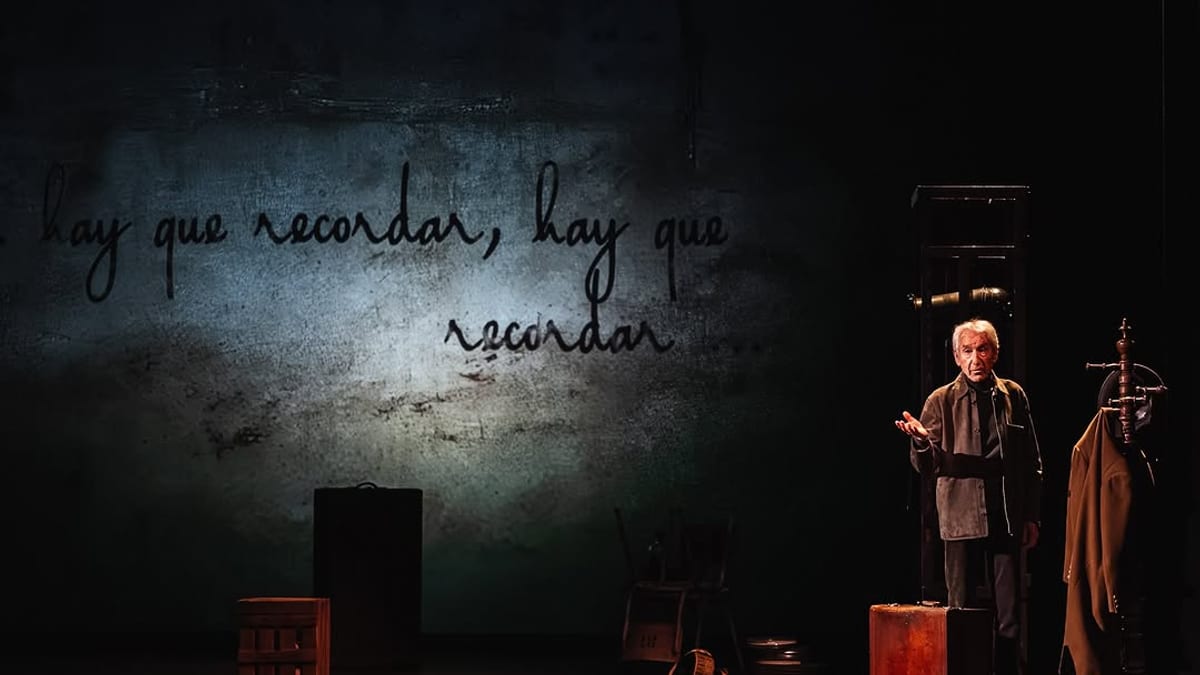 Cartel promocional de las funciones teatrales del Teatro Bretón de Logroño: José Sacristán y Compañía Criolla