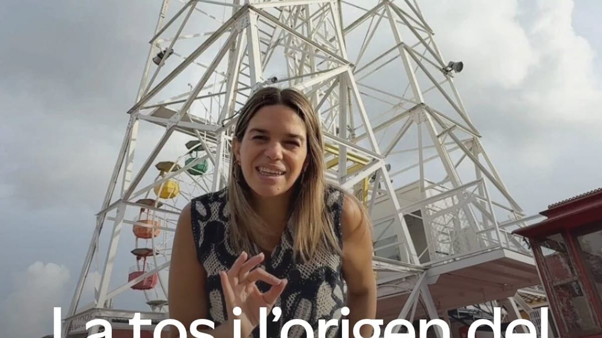 Cartel conmemorativo del 125 aniversario del parque Tibidabo de Barcelona destacando su historia y relevancia como segundo parque de atracciones más antiguo de Europa