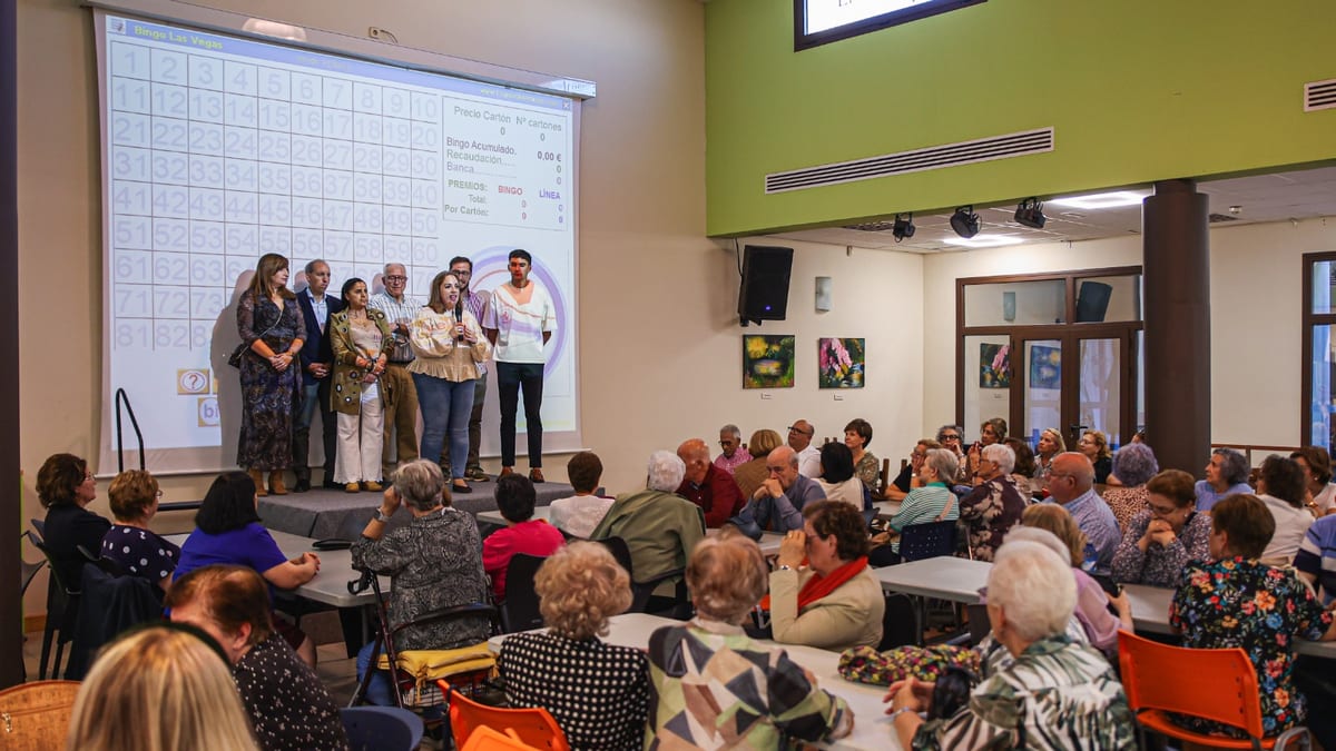Actividades del Maratón del Mayor en Torrijos: participantes en juegos tradicionales y eventos gastronómicos para mayores