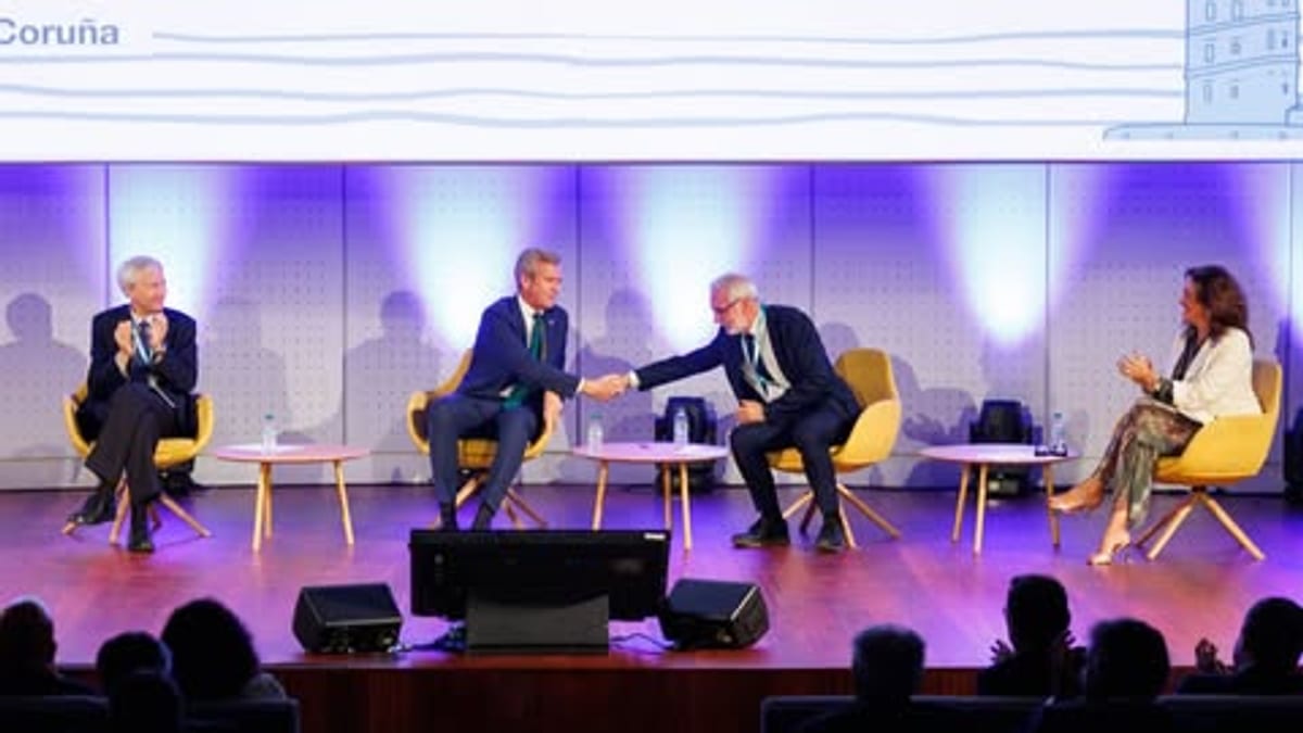 Acto de la Sociedad Nuclear Española en A Coruña con participación de la Xunta de Galicia sobre transición energética