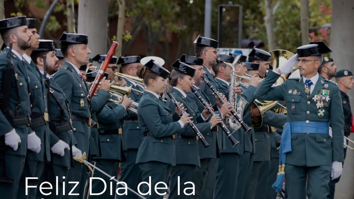 Cartel del Ayuntamiento de Tres Cantos para el Día de la Fiesta Nacional del 12 de octubre