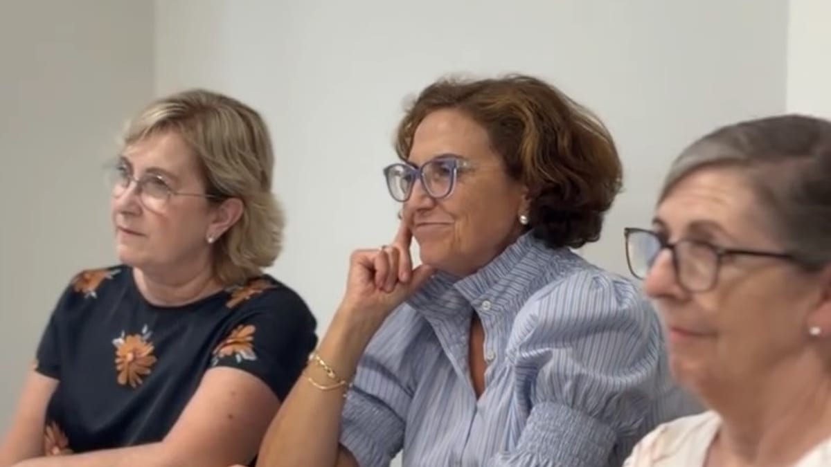 Inauguración del Aula UNED Sénior de Castellón en el Centro Sénior de Vida Activa y Saludable con participantes en el nuevo curso