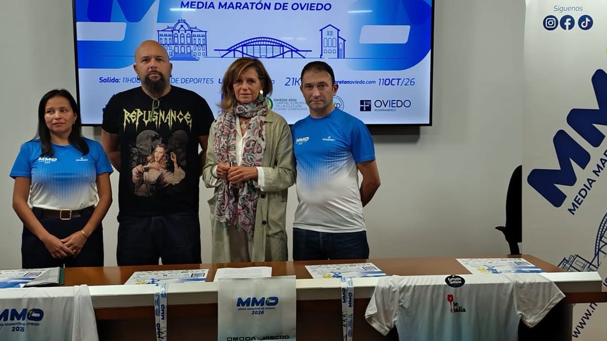 Cartel promocional de la VII Media Maratón de Oviedo 2026 con información de salida y recorrido