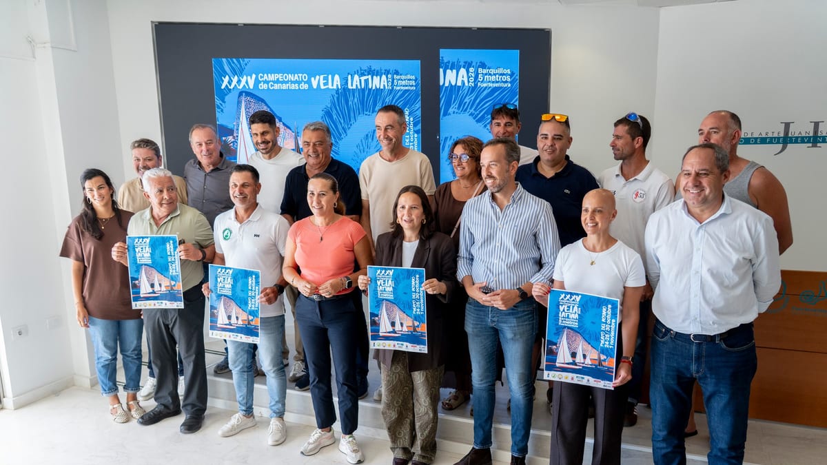 Cartel promocional del XXXV Campeonato de Canarias de Barquillos de Vela Latina en Puerto del Rosario